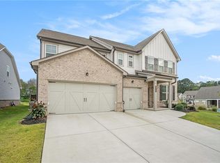 556 Hyde Ridge Trl, Loganville, GA 30052