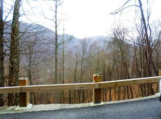 128 Ramp Patch Ln UNIT 128, Waynesville, NC 28786