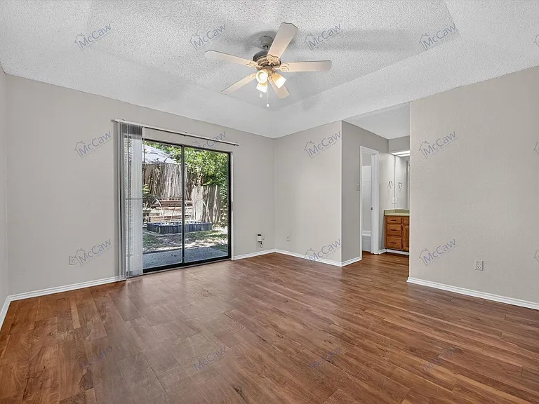 6310 Peggy Dr — Photo 11
