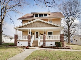 416 N Maple Ave, Minier, IL 61759