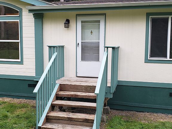 Front porch w/o new decking