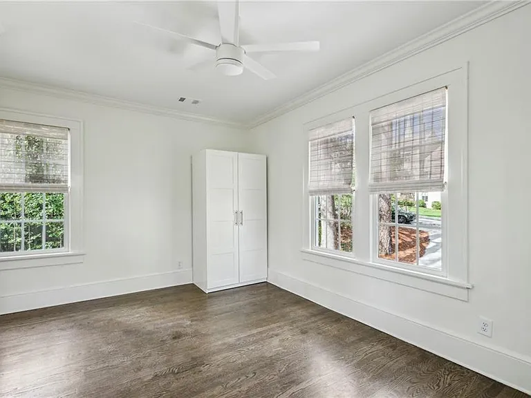 43 Peachtree Way NE — Photo 25