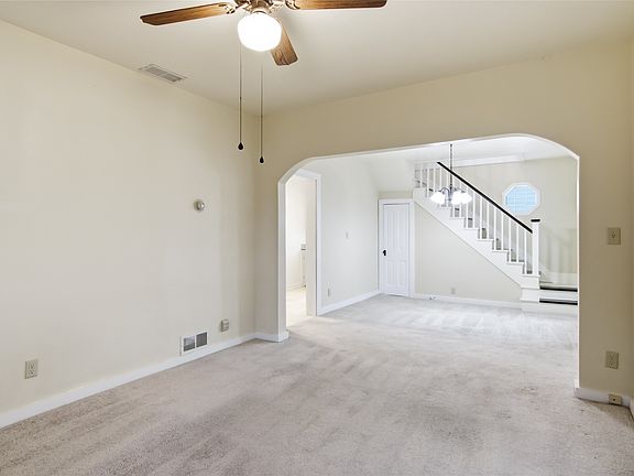 5th image of 34 Cliff Street #1