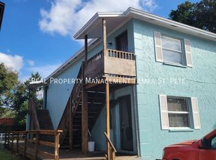 8427 N 39th St APT 2, Tampa, FL 33604