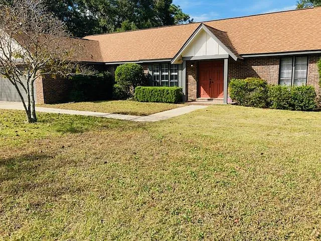 Primrose Dr, Pensacola — Photo 3