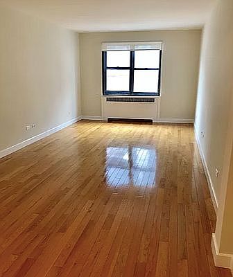 2nd image of 151 E 33rd St #4S