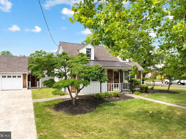 497 Austin Ave, Barrington, NJ 08007