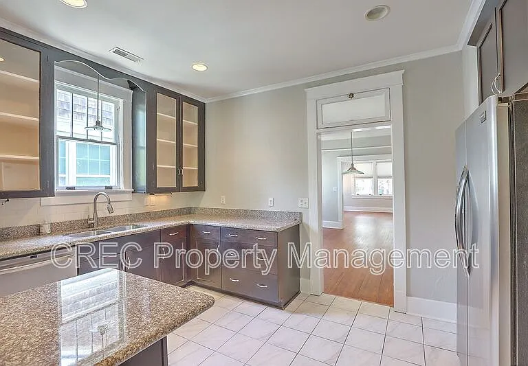 831 Rutledge Ave — Photo 18