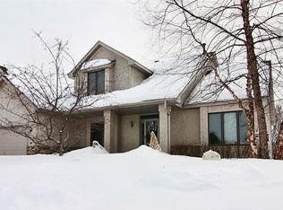 8182 Xene Ln N, Maple Grove, MN 55311