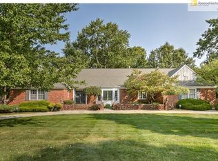 3518 W 100th Ter, Leawood, KS 66206
