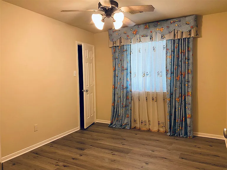 24710 Cobble Canyon Ln — Photo 18