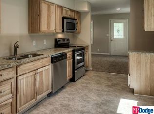 2804 Washington St, Bellevue, NE 68005