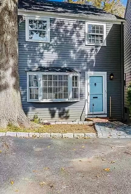 1st image of 22 Bradford Ct