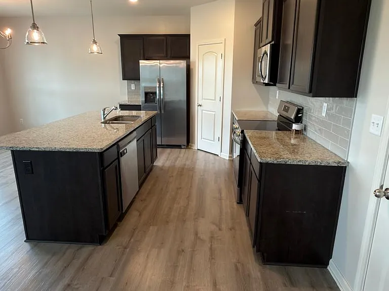 7016 Arbor Ridge Dr — Photo 7