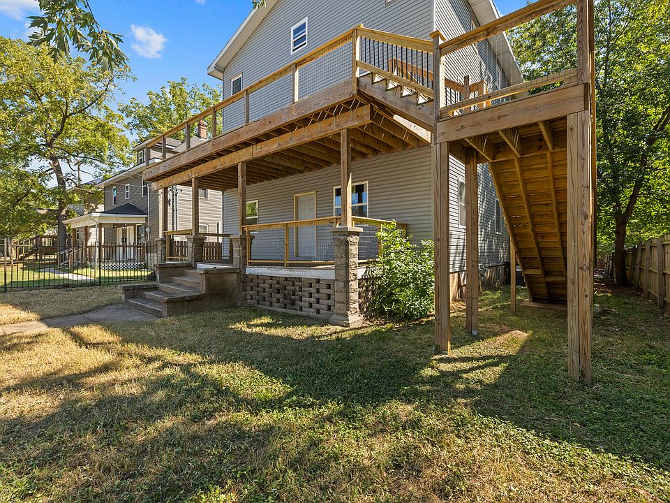 1st image of 1468 N Grant Avenue