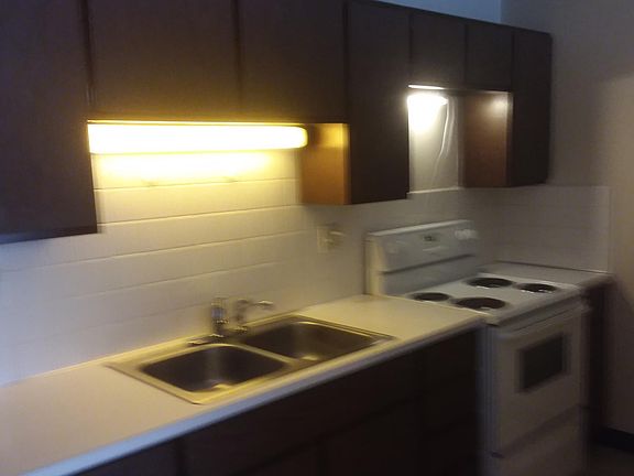 4th image of 2331 E Market St APT 120