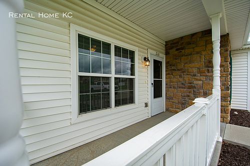 2nd image of 2110 N 114th St