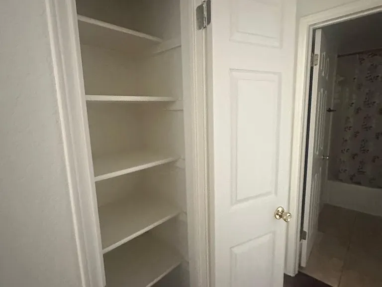 108 Mill Creek Dr #108 — Photo 8
