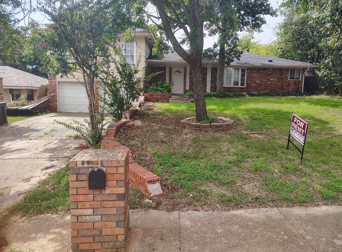 4 bed, 1631 sqft, $1,200 — Photo 1