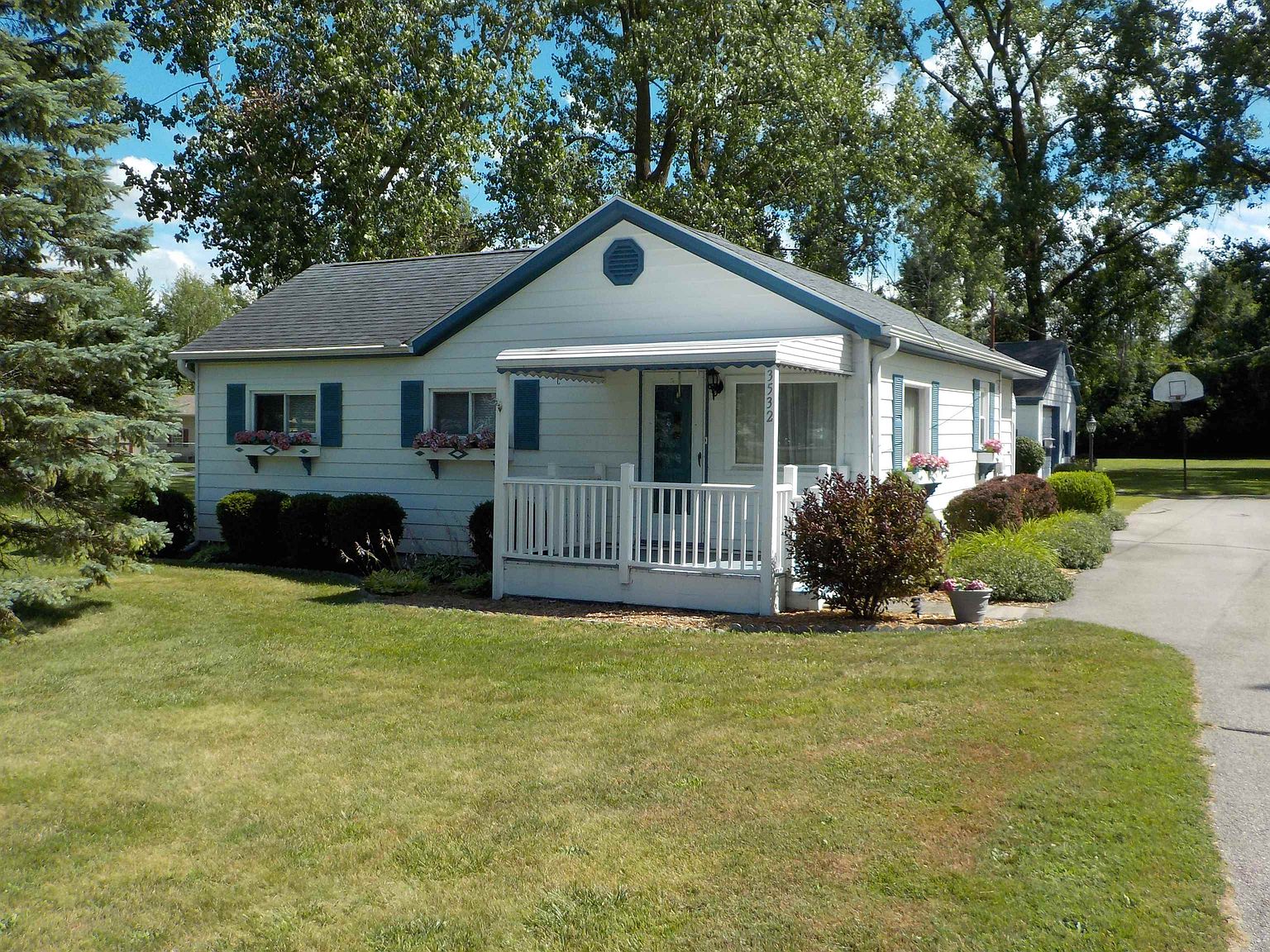 3532 Wheeler Rd, Bay City, MI 48706 Zillow