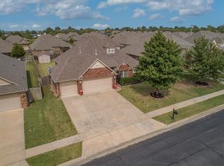 11811 E 105th St N, Owasso, OK 74055