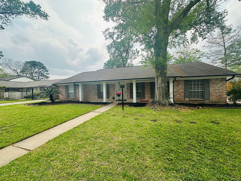 1st image of 12615 Pine Bough Ln