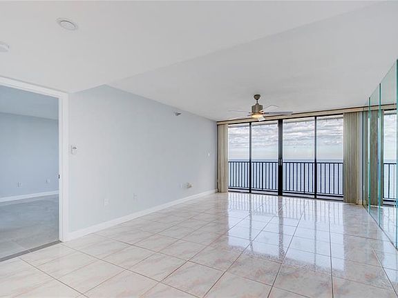 3rd image of 1290 Gulf Blvd APT 1903