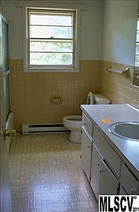 5th image of 2646 Admore Heights Dr