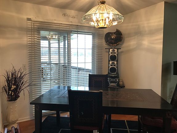 5th image of 702 Huntington Ct