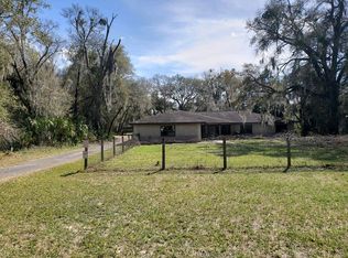161 Live Oak St, San Mateo, FL 32187