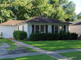 623 SE 2nd St, Newton, KS 67114