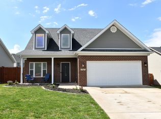 135 Santa Monica Dr, Georgetown, KY 40324