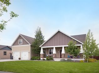 33 River Woods Rd, Belgrade, MT 59714