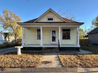 415 E 11th St, Grand Island, NE 68801