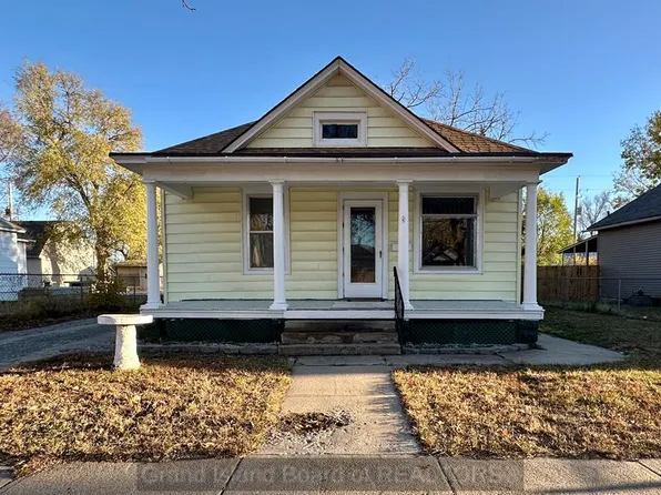 415 E 11th St, Grand Island, NE 68801