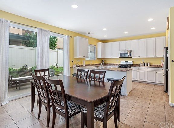 3rd image of 16221 Orion Ave