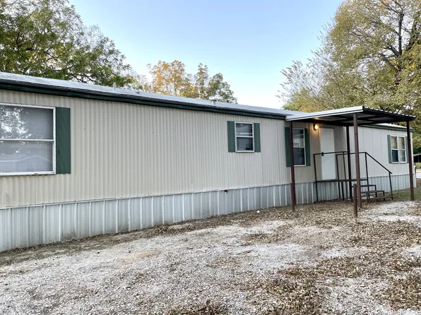 102 S 17th St #C, Mannsville, OK 73447