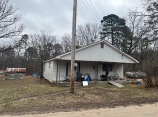 10246 Saw Mill Rd, Potosi, MO 63664