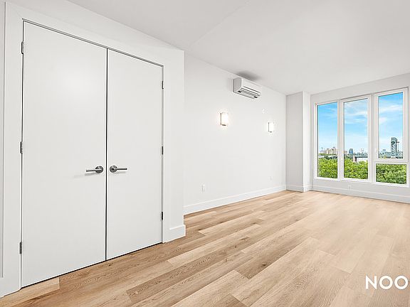 5th image of 91 Bruckner Blvd #420