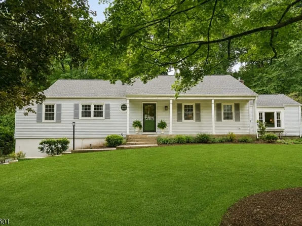 16 Fieldstone Dr, Morris Twp., NJ 07960