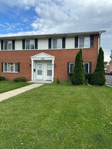 1388 Monomoy St APT A, Aurora, IL, 60506