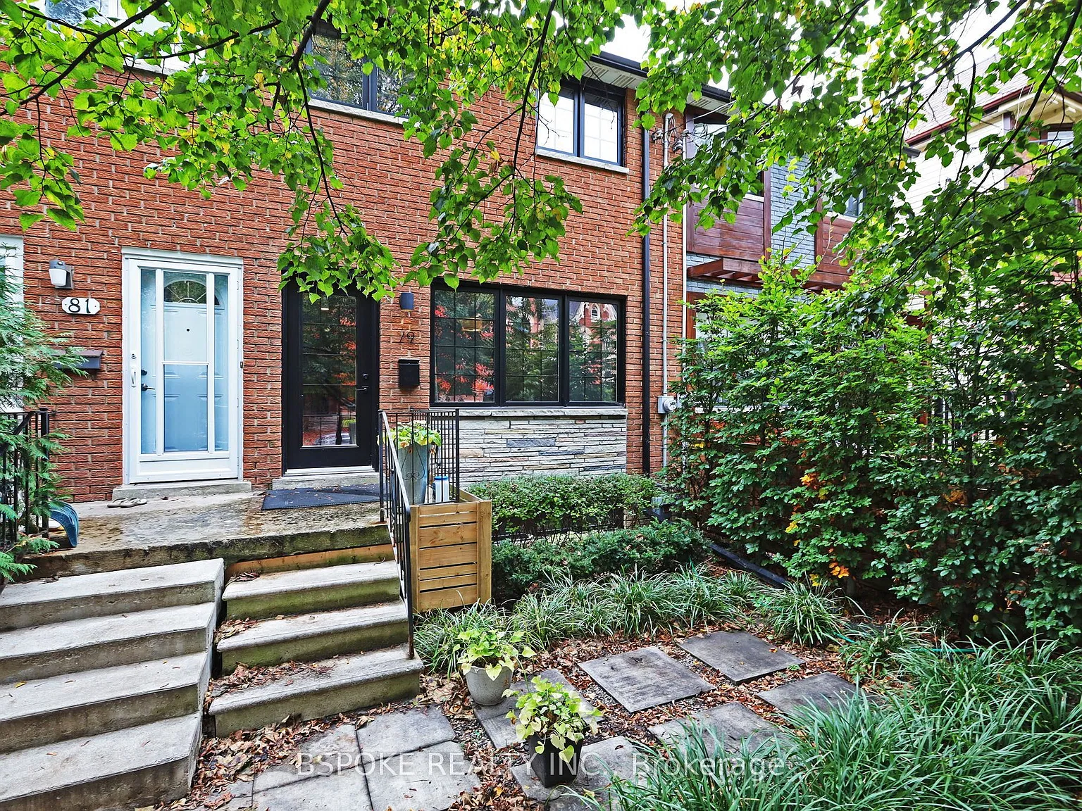 3 bed, $4,199 — Photo 1
