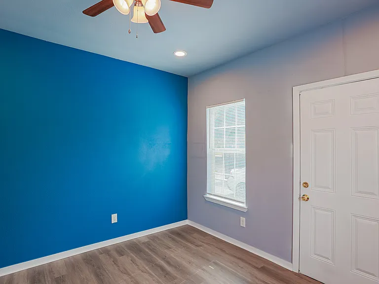 3203 Elgin St #A — Photo 18