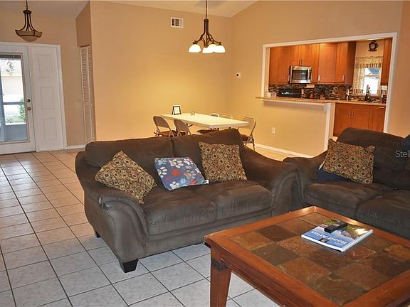 4th image of 18190 Summerdown Ave