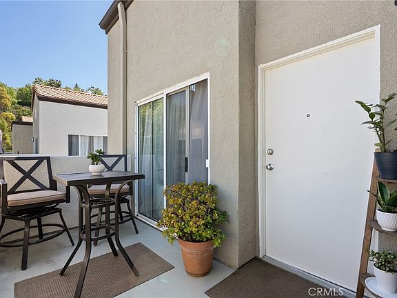 4th image of 21200 Trumpet Dr Unit 205