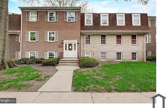5th image of 762 Quince Orchard Blvd APT T1