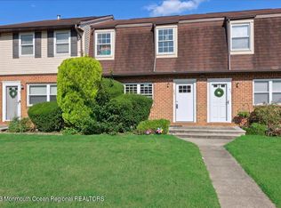 452 Lonna Ct, Brick, NJ 08724
