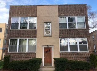 8841 Lamon Ave #1S, Skokie, IL 60077
