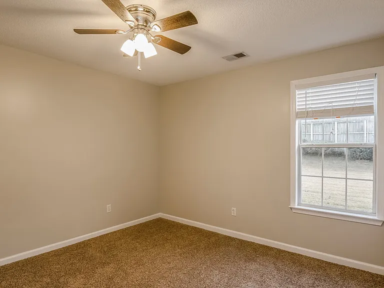 9893 Farmyard Dr — Photo 12