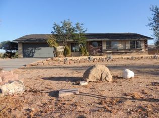 16811 Sholic St, Victorville, CA 92395